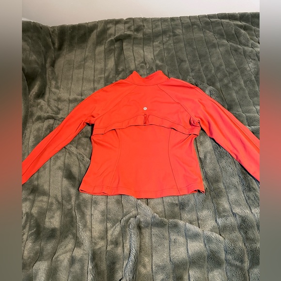 Lululemon Define Cropped Jacket - Picture 2 of 2